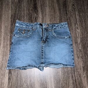 Zana Di Y2K Mini Skirt